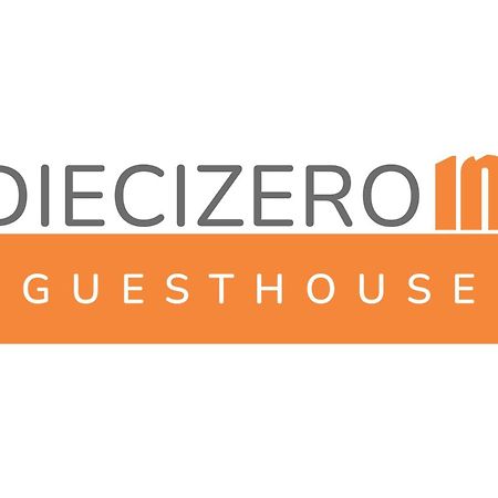 Diecizero Affittacamere Barùmini Exterior foto